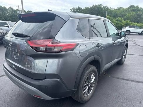 Used 2023 Nissan Rogue S AWD/4WD image 8