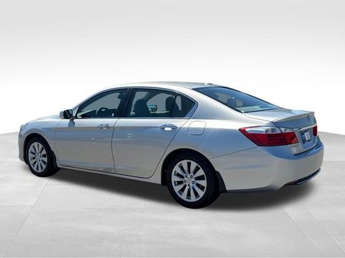 Used 2015 Honda Accord EX-L image 3
