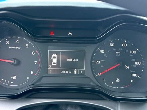 Used 2025 Chevrolet Trax LS w/ Driver Confidence Package FWD image 14