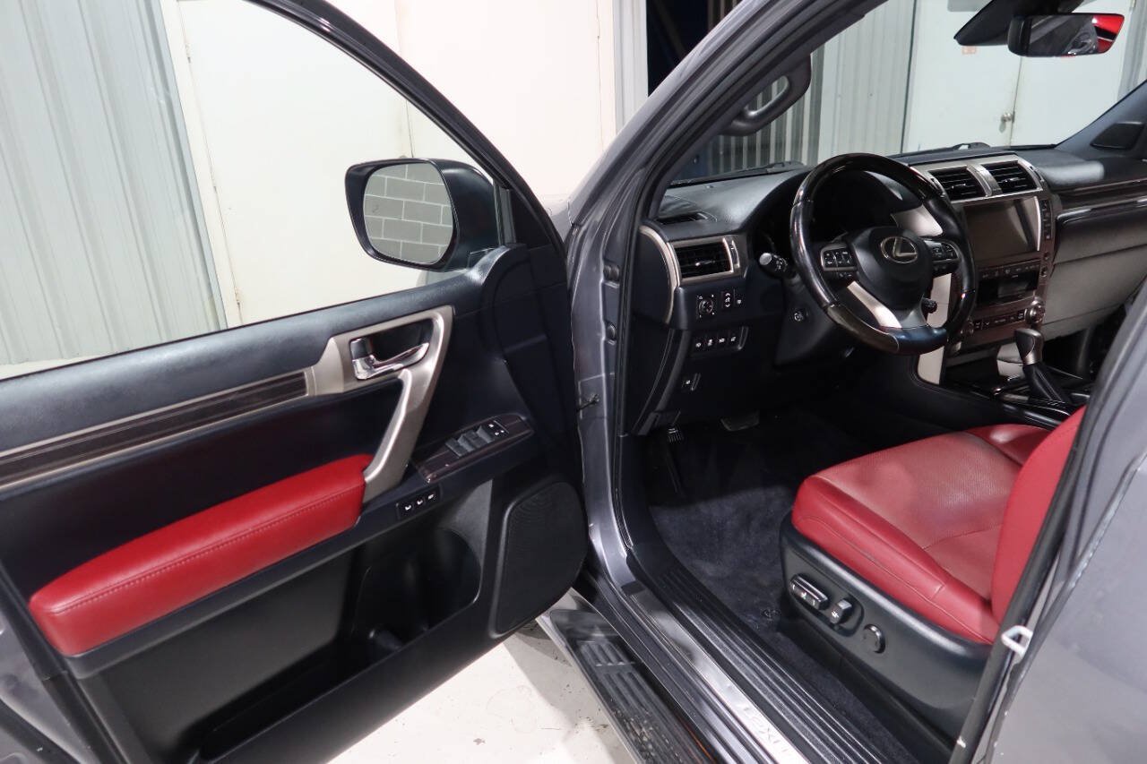Used 2021 Lexus GX 460 Premium w/ Premium Package AWD/4WD image 19
