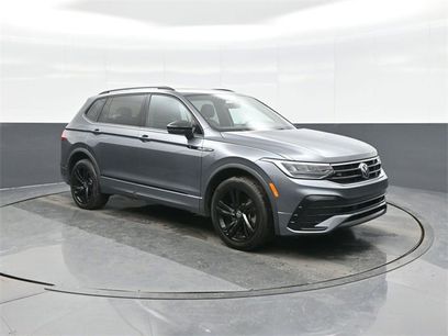 Used 2023 Volkswagen Tiguan SE R-Line
