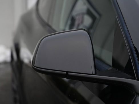 Used 2023 Tesla Model Y Long Range image 13