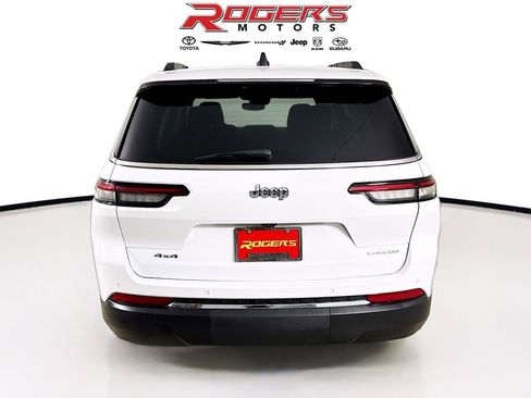 Certified 2023 Jeep Grand Cherokee L Laredo w/ Luxury Tech Group I image 7