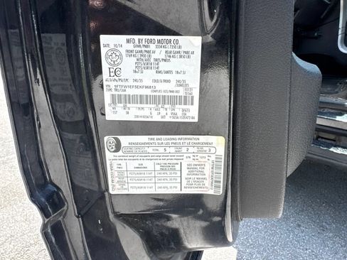 Used 2014 Ford F150 FX4 w/ Equipment Group 402A Luxury AWD/4WD image 14