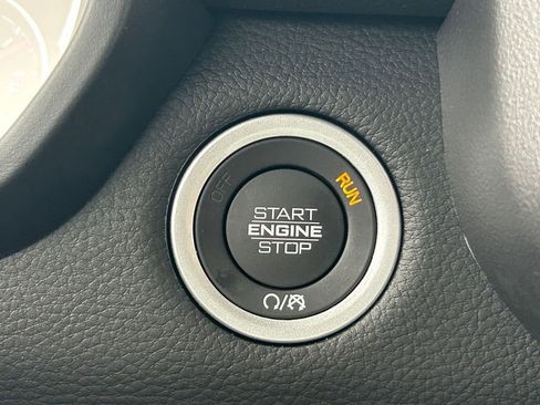 Used 2026 RAM 1500 Laramie w/ Night Edition image 33