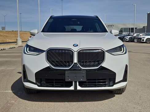 Used 2025 BMW X3 xDrive30i image 10