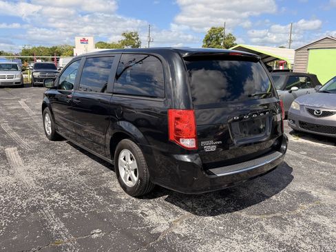 Used 2012 Dodge Grand Caravan SE image 11