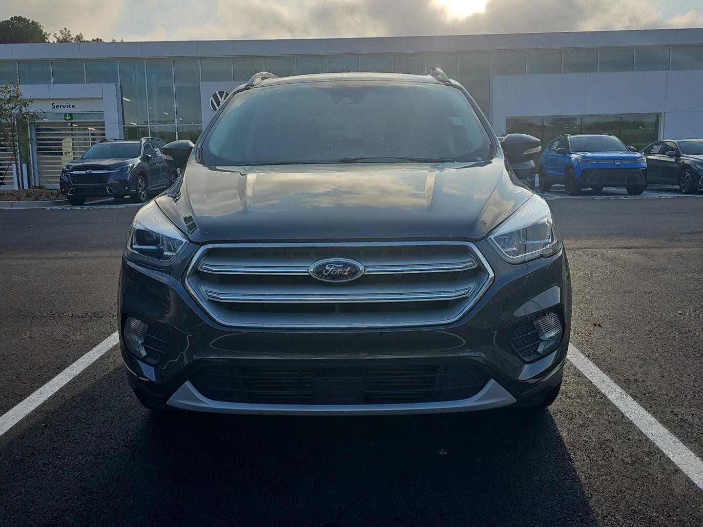 Used 2019 Ford Escape Titanium FWD image 1