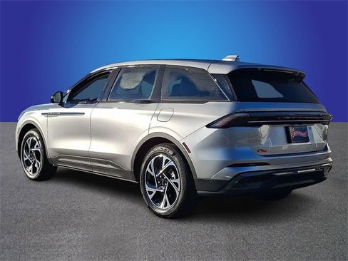 New 2026 Lincoln Nautilus Premier w/ Equipment Group 102A image 4