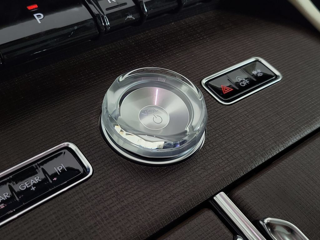 New 2027 Lincoln Navigator L Reserve RWD image 31