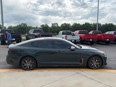 Used 2022 Kia Stinger GT-Line w/ Sun & Sound Package RWD image 6