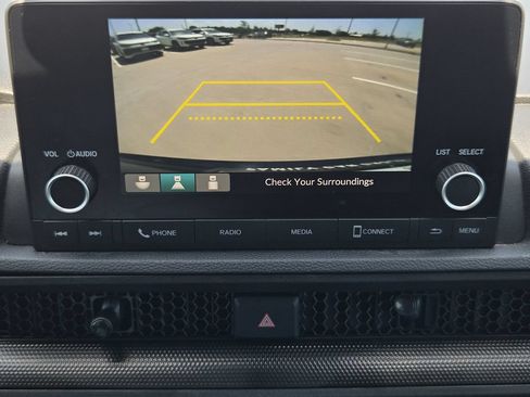 Used 2025 Honda CR-V LX image 16