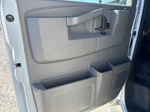 Used 2024 Chevrolet Express 2500 w/ Driver Convenience Package image 17