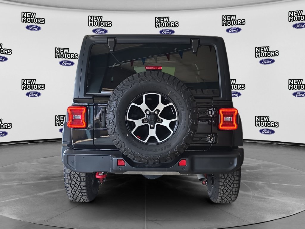Used 2021 Jeep Wrangler Unlimited Rubicon AWD/4WD image 4