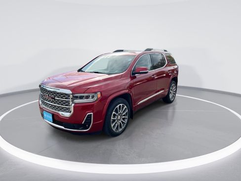 Used 2023 GMC Acadia Denali w/ Denali Ultimate Package image 4