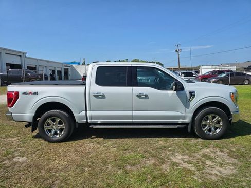 Used 2021 Ford F150 XLT w/ Equipment Group 302A High AWD/4WD image 9