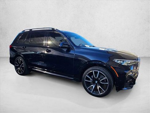Used 2019 BMW X7 xDrive40i w/ Premium Package image 2