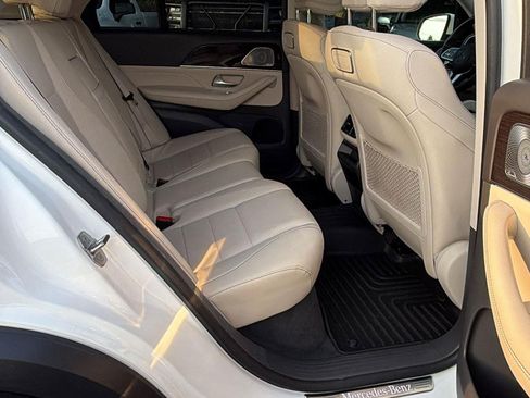 Used 2020 Mercedes-Benz GLE 350 4MATIC image 21