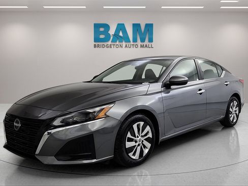 Used 2023 Nissan Altima 2.5 S image 19