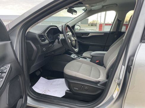 Used 2022 Ford Escape SE w/ Convenience Package image 13