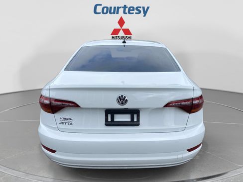 Used 2019 Volkswagen Jetta S FWD image 4