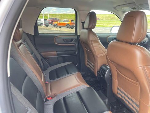 Used 2024 Ford Bronco Sport Outer Banks w/ Tech Package AWD/4WD image 14
