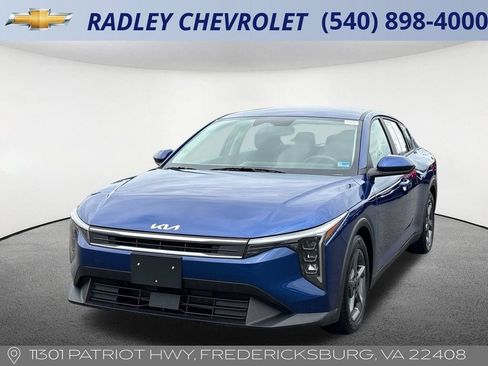 Used 2025 Kia K4 FWD image 1