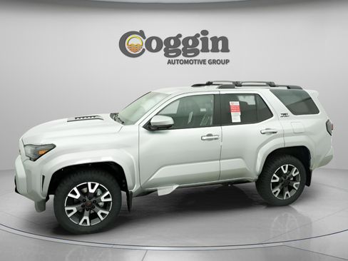 New 2026 Toyota 4Runner TRD Sport Premium RWD image 3