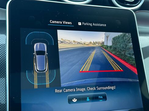 Used 2024 Mercedes-Benz GLC 43 AMG 4MATIC image 20