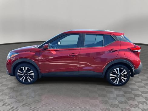 Used 2020 Nissan Kicks SV FWD image 17