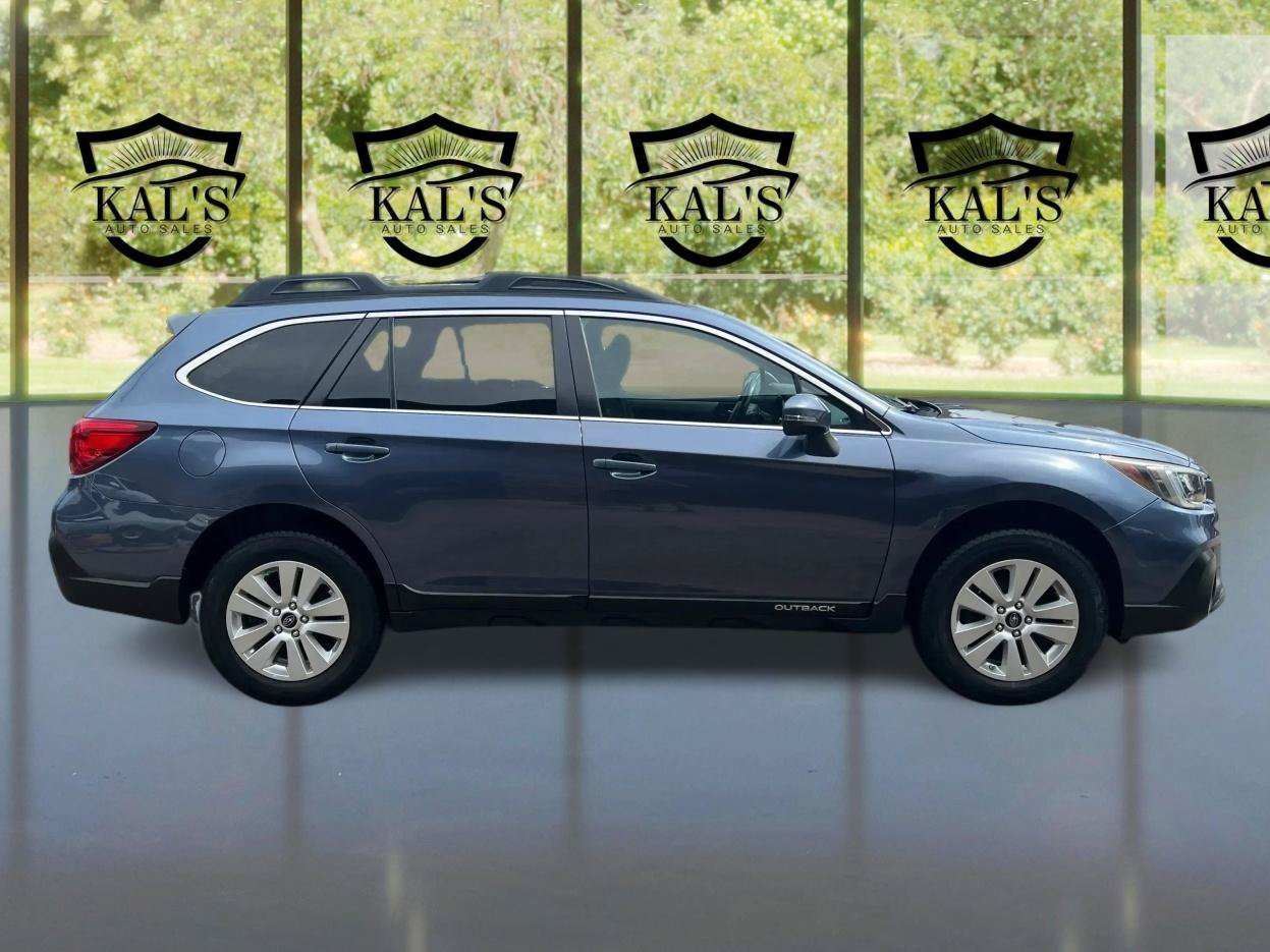 Used 2018 Subaru Outback 2.5i Premium AWD/4WD image 4