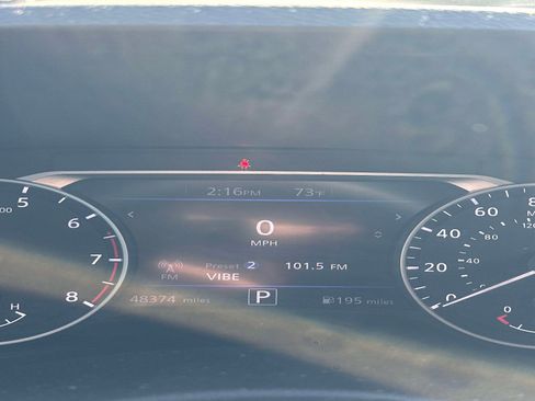 Used 2020 Nissan Sentra SV image 12