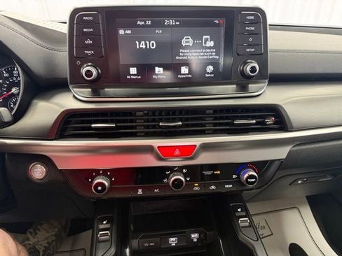 Used 2020 Kia Telluride S AWD/4WD image 19
