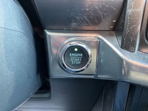 Used 2023 Ford F150 Lariat w/ Equipment Group 502A High image 25