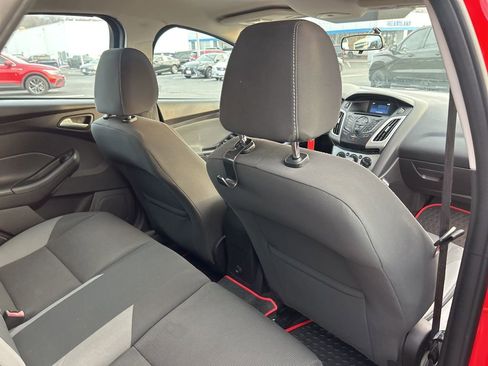Used 2014 Ford Focus SE image 31