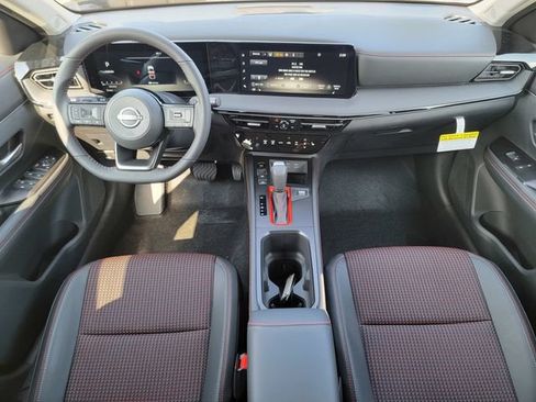 New 2025 Nissan Kicks SR w/ SR Premium Package AWD/4WD image 21