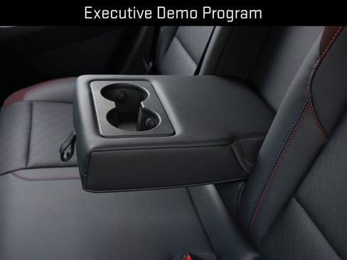 Used 2026 Chevrolet Equinox RS w/ Convenience Package III FWD image 29