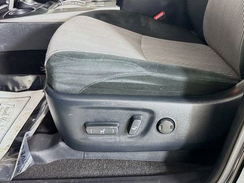 Used 2017 Toyota 4Runner SR5 image 19