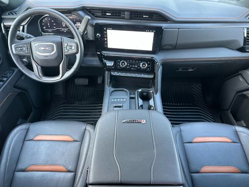 Used 2025 GMC Sierra 3500 AT4 w/ AT4 Premium Plus Package AWD/4WD image 14
