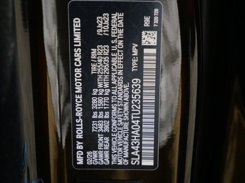 New 2026 Rolls-Royce Cullinan Black Badge AWD/4WD image 34