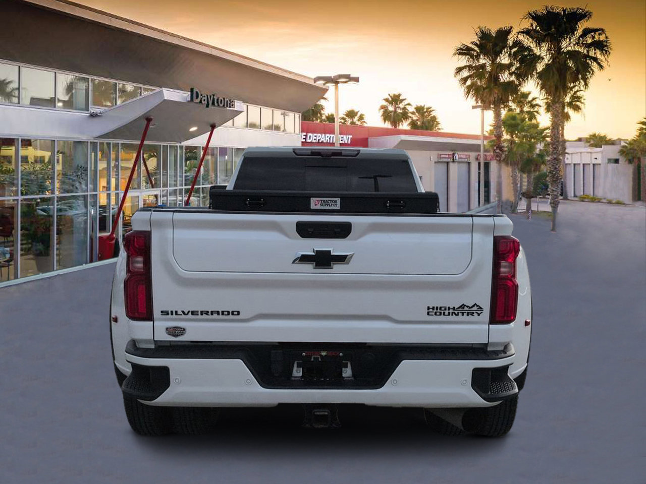 Used 2024 Chevrolet Silverado 3500 High Country w/ High Country Premium Package AWD/4WD image 4