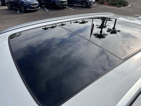 New 2026 BMW X5 xDrive40i w/ Climate Comfort Package image 11