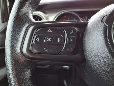 Used 2021 Jeep Wrangler Unlimited Sport image 18