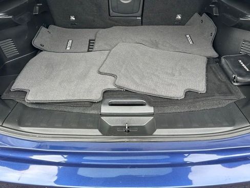 Used 2018 Nissan Rogue S FWD image 17