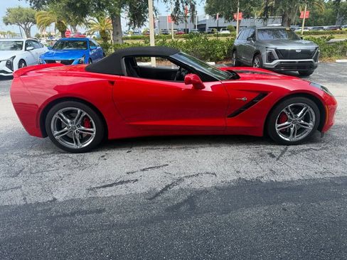 Used 2016 Chevrolet Corvette Stingray Convertible w/ 2LT Preferred Equipment Group RWD image 2