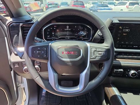 Used 2024 GMC Sierra 2500 SLT w/ SLT Premium Package AWD/4WD image 21