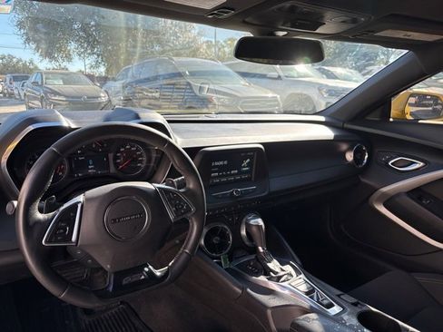 Used 2017 Chevrolet Camaro LT image 7