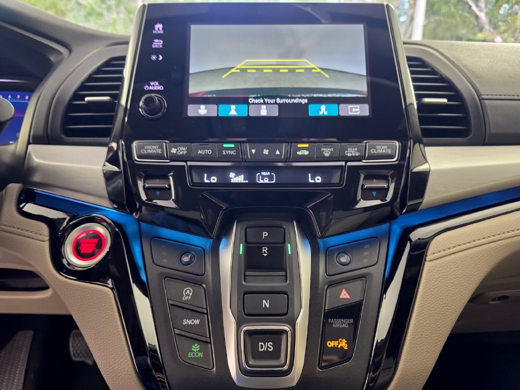 Used 2022 Honda Odyssey Touring image 25