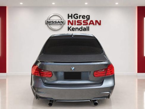 Used 2015 BMW 335i xDrive Sedan AWD/4WD image 2