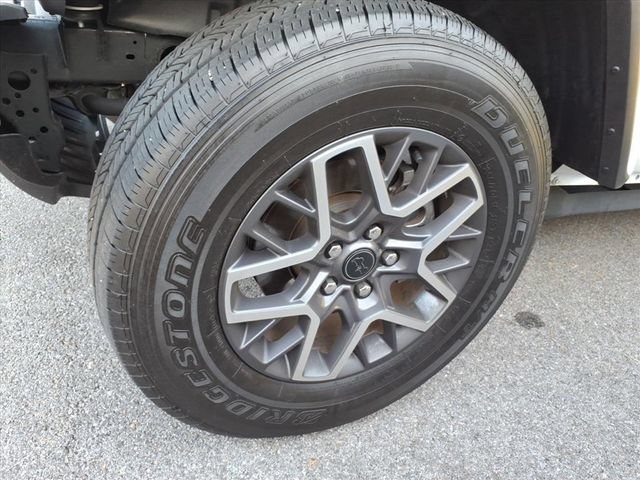 Used 2026 Jeep Wrangler Unlimited Sahara AWD/4WD image 4